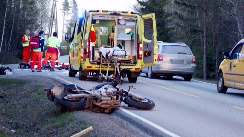 Vegdirektoratet vurderer å heve aldersgrensene for å kjøre motorsykkel med to år for å få ned ulykkestallene
(Illustrasjonsfoto)