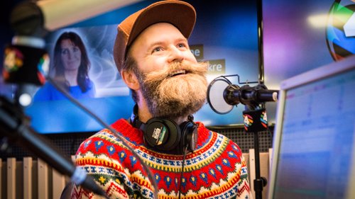 KOMIKER: Adam Schjølberg har moret mange gjennom en lang karriere i underholdningsbransjen.