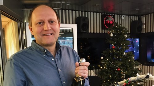 CHAMPAGNE: Christer anbefaler å starte med den beste champagnen først, for å så gå videre til de litt billigere.