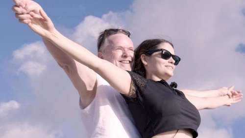 KLARE: Per Sandberg og Bahareh Letnes dukker snart opp i TV3-suksessen «Charterfeber».