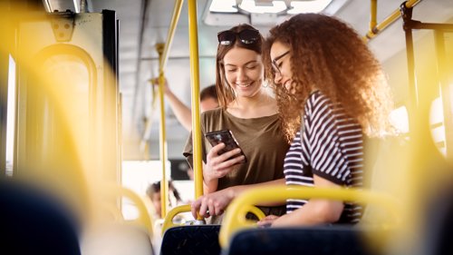 FLERE SNIKER: Flere blir tatt for sniking på buss, trikk og bane nå enn før pandemien.