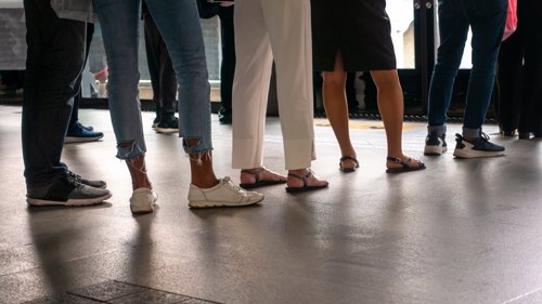 Unormalt mange har stilt seg ved luken til politiet på Oslo Lufthavn i helga, på jakt etter nødpass.