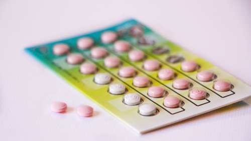 Nesten 10 prosent færre kvinner brukte p-piller i fjor sammenlignet med 2019.