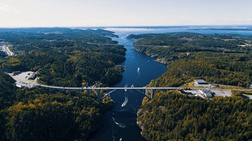 Mange drar over grensa for å handle.