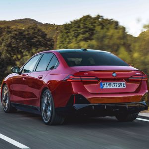 BMW i5 – ALT du MÅ vite