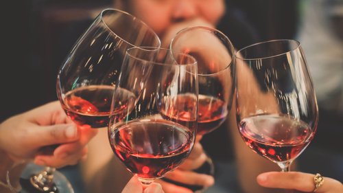 VIN: Folk kjøper nå mindre vin på Vinmonopolet.